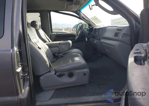 2004 Ford F-250 Lariat/Xl/Xlt из США, поврежденный, VIN 1FTNX21PX4ED49409